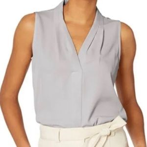 Calvin Klein V Neck Light Grey